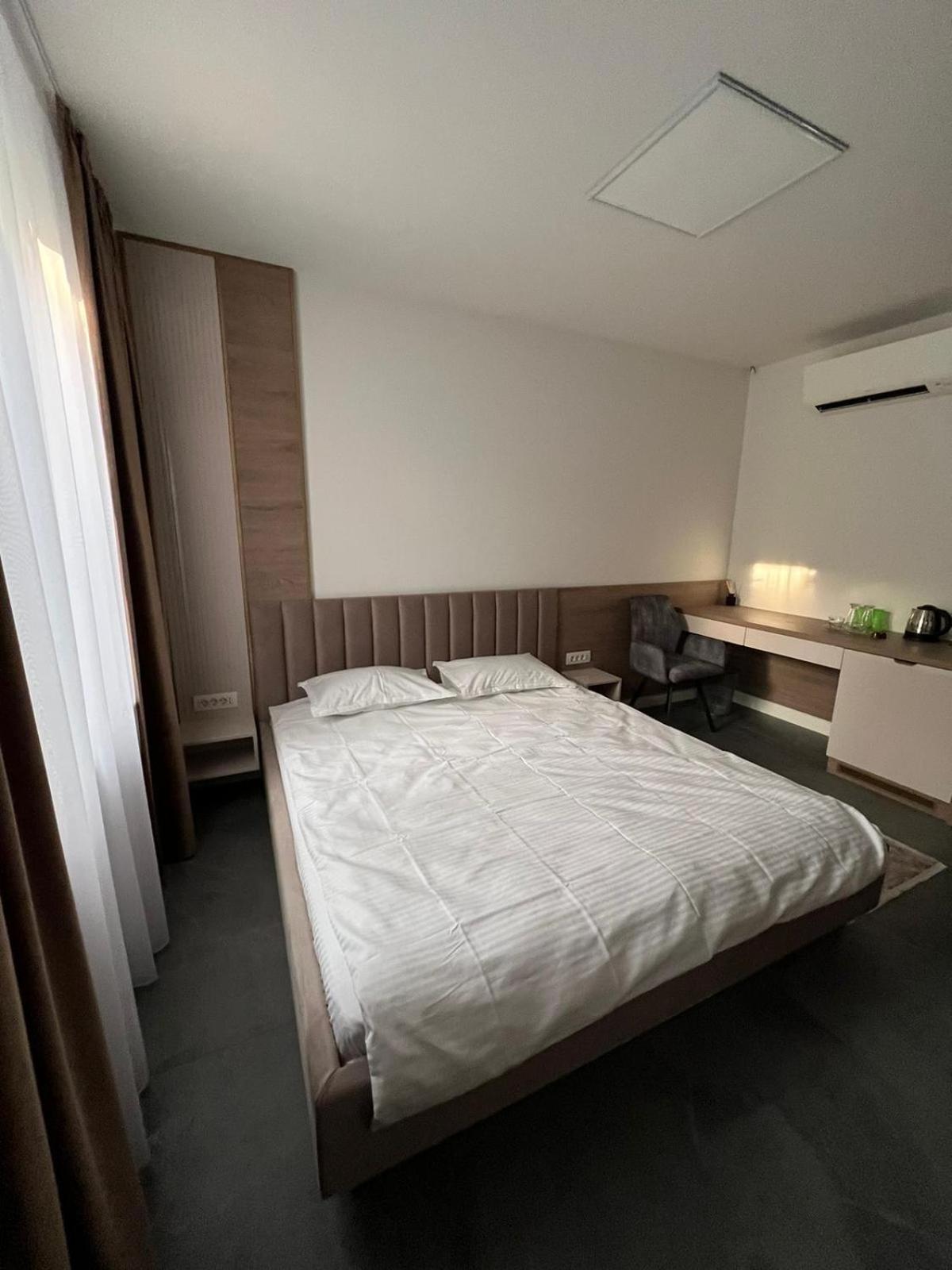 Arcgroup Medical Apartment Oradea Exterior foto